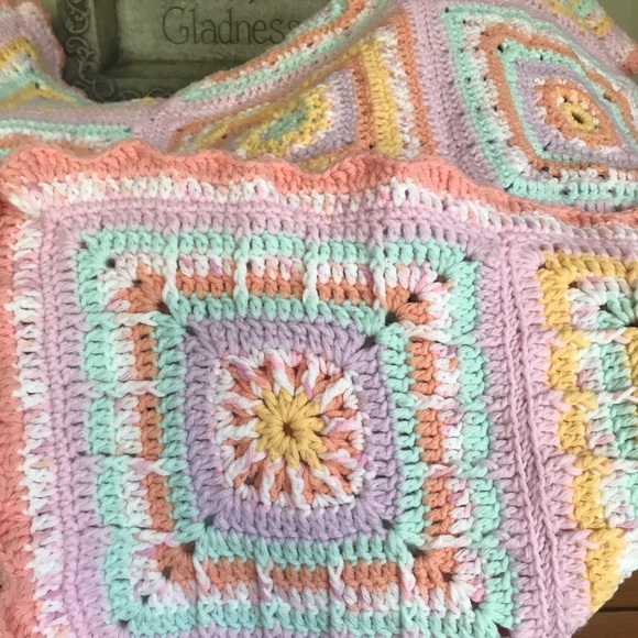 Handmade Baby Afghan Crochet 40 Inch Blanket New - Picture 4 of 9